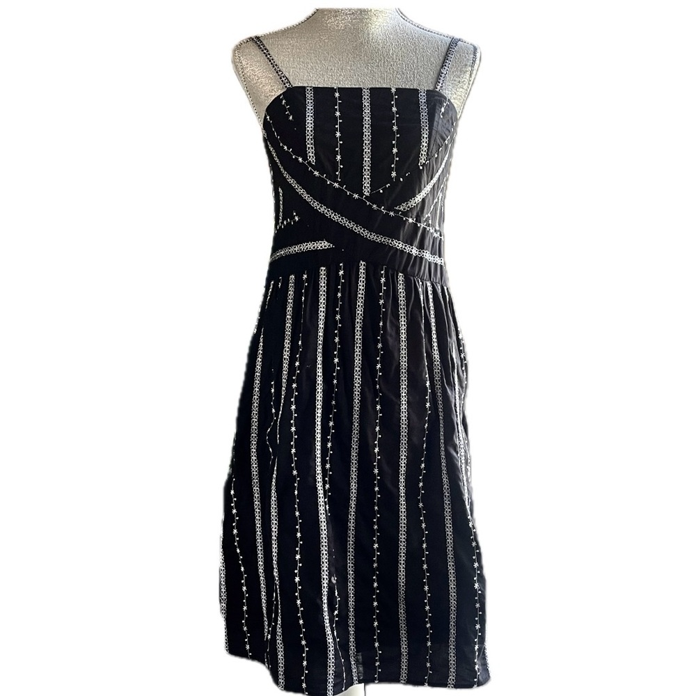 Rabbit Rabbit Rabbit Fit & Flare Dress Sleeveless/Strapless Embroidered Black 8